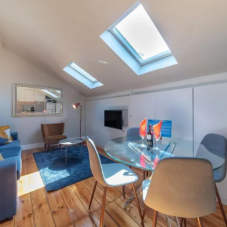 Stilvolle Moderne In Der Innenstadt Von Apartment *