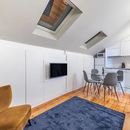 Stilvolle Moderne In Der Innenstadt Von Apartment *
